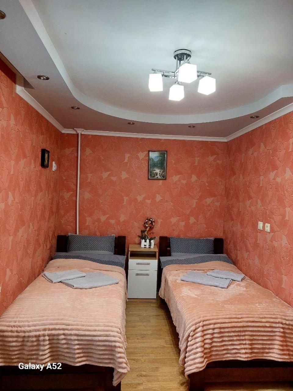 Подобова оренда двокімнатної квартири Старичі Экстерьер фото